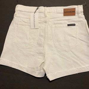 NWT - Calvin Klein Jeans White Jean shorts Size 26